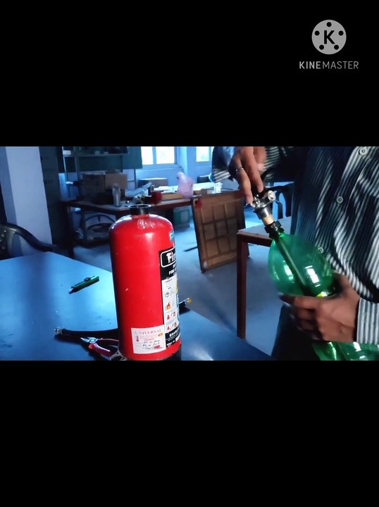 Baloon cracer GUN