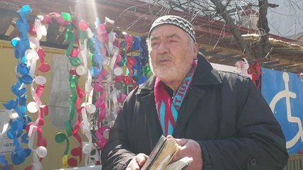 ESKİŞEHİR - Yardımsever dede ve torunu 13 yılda 130 ton mavi kapak topladı