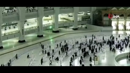 Suudi Arabistan'dan umre kararı