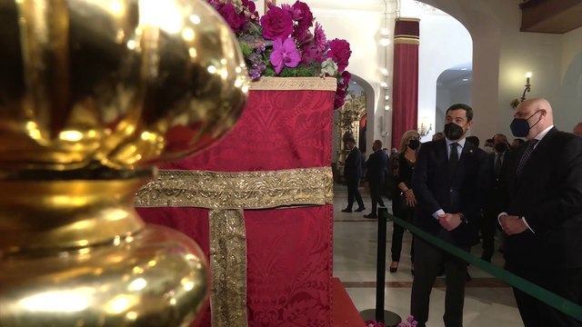 Moreno reconoce la labor de las hermandades andaluzas con los más vulnerables