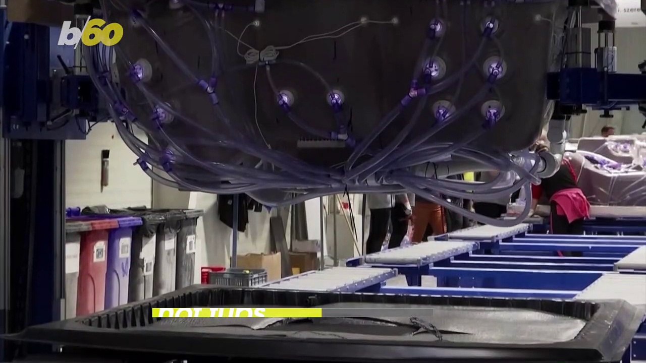 Hot Tub Sales Gettin’ Hot! Pandemic Causes Rise in Sales for Hungarian Hot Tub Maker!