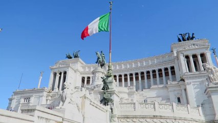 Fly to Rome in 30 seconds! What to see and do in Rome at summer!