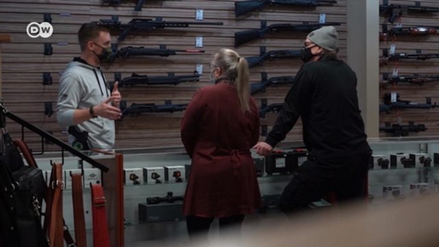 В США спорят о продаже и ношении оружия (29.03.2021)