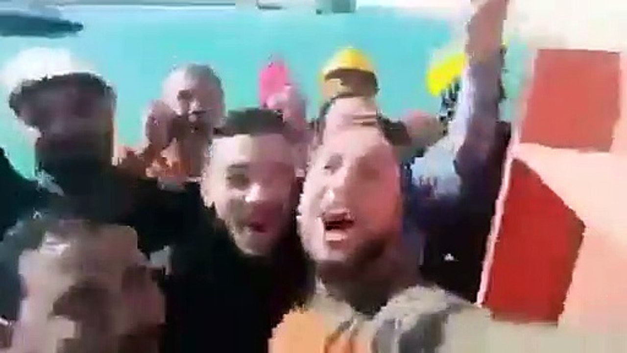 Canale Suez, Ever Given: video-festa dei 'liberatori'