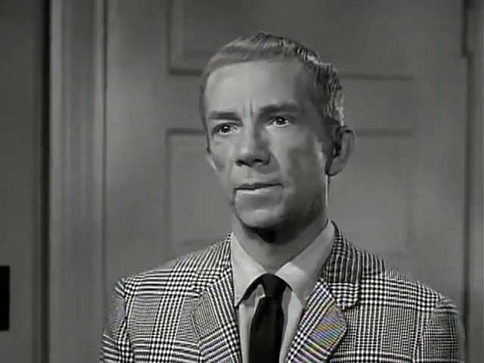 My Favorite Martian S2 E06 Extra! Extra! Sensory Perception!