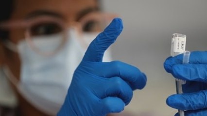 Una dosis de vacunas de Pfizer y Moderna es efectiva en un 80 %, según CDC