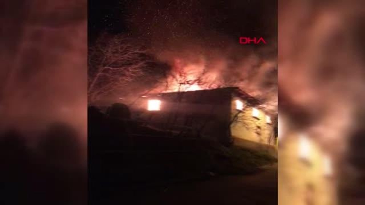 BURSA-Benzinle soba yakmak isterken evini yaktı