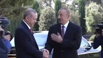 Türkiye Cumhurbaşkanı Erdoğan Azerbaycan’da resmi törenle karşılandı