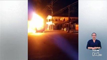 Incendian buses en puerto Valdivia