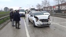 Bursa'da zincirleme kaza: Uzun araç kuyruğu oluştu, trafik kilitlendi