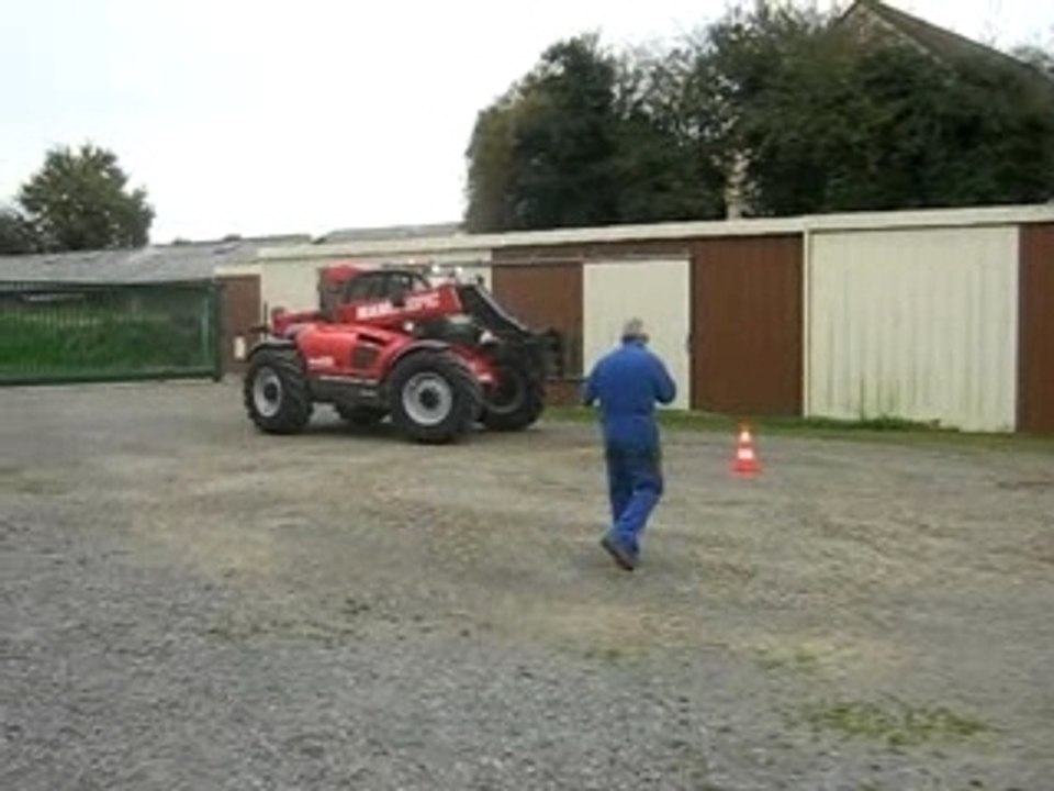 Le CASES  Manitou 634  120 LS Vue Par Tony Fendt