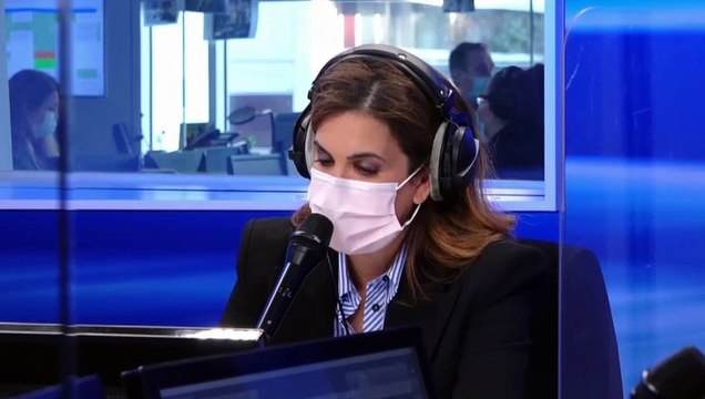 La ministre du Travail Elisabeth Borne revient sur son hospitalisation après avoir contracté le Covid-19 : Il a touché mes poumons. Je n'arrivais plus à m'alimenter ou à boire