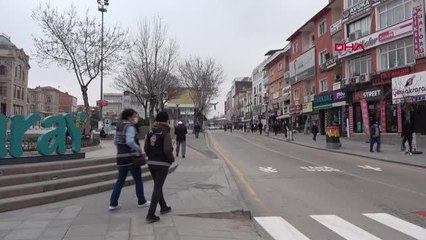 Aksaray'da lokanta ve kafeler yüzde 50 kapasiteyle açıldı