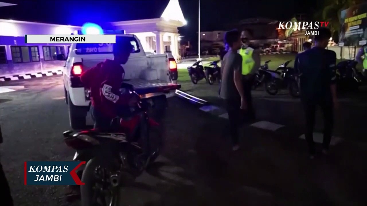 Polisi Bubarkan Balap Liar di Jalur Lintas Timur
