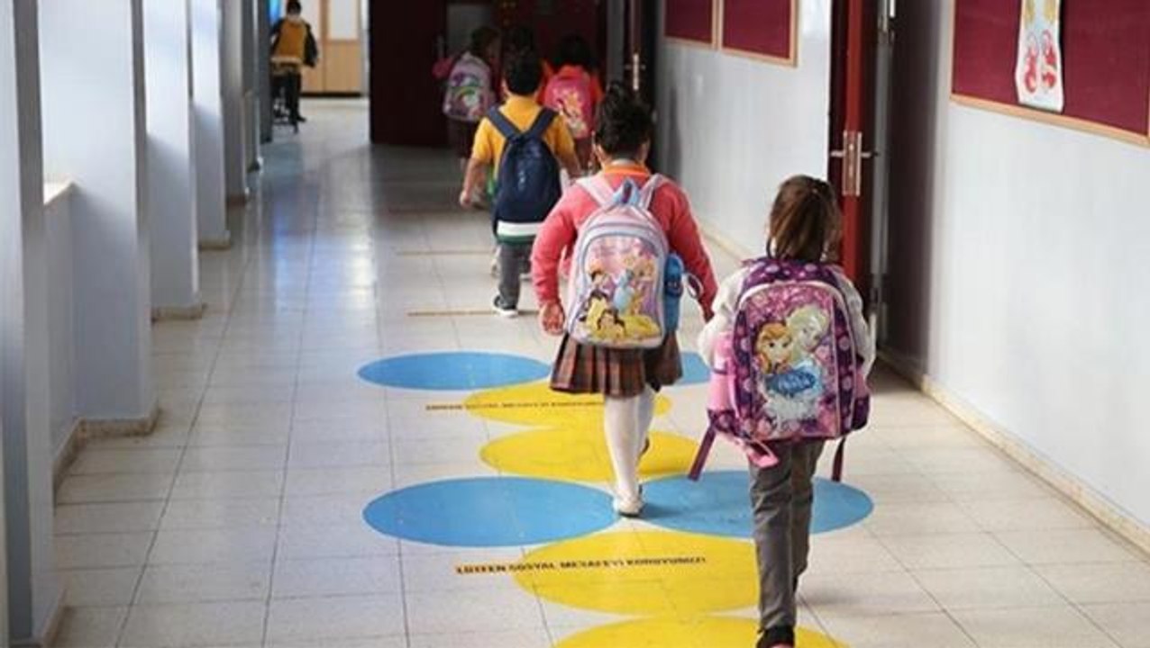 Önce Erdoğan sonra MEB topu valiliklere attı! Yüz yüze eğitimden uzaktan eğitime geçen ilk il Çorum oldu
