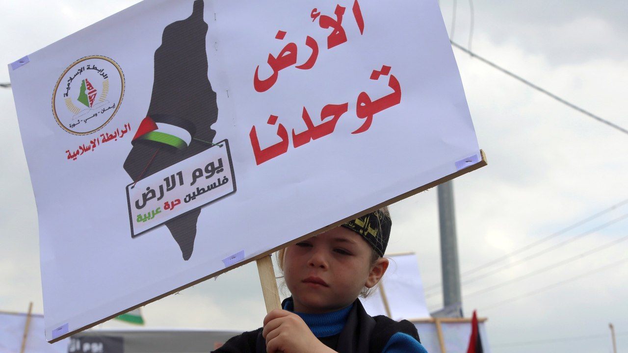 Palestinians commemorate Land Day, decry Israeli land grabs