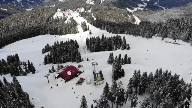 KASTAMONU - Anadolu'nun yüce dağı Ilgaz beyaz örtüsüyle de büyülüyor
