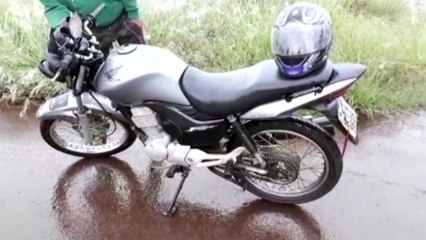 Motociclista fica ferido após se envolver em colisão com carro na Rua Altemar Dutra