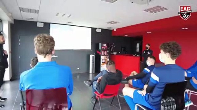 Akademi | Gardiens de but : Jonathan Martins Pereira partage son expérience avec les jeunes gardiens