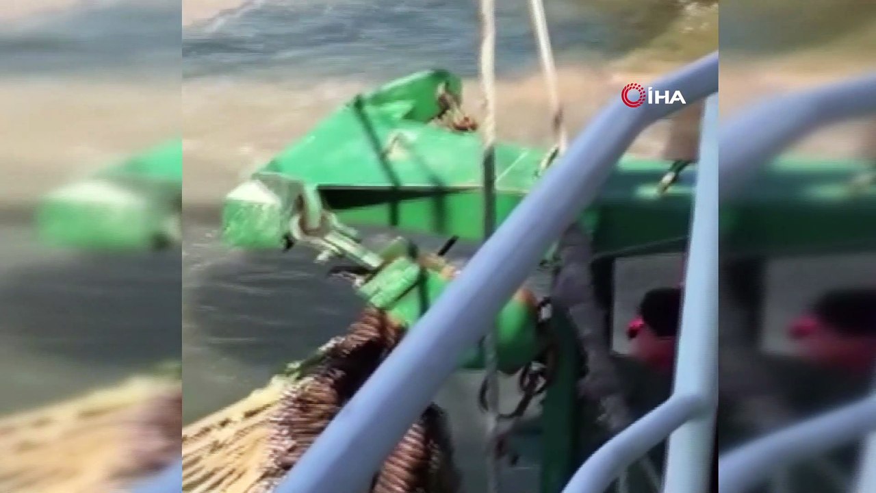 Deniz salyası balıkçılara erken paydos ettirdi