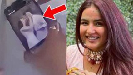 Jasmin Bhasin संग Aly Goni ने Rakhi अपने Phone की ये Wall Paper | FilmiBeat