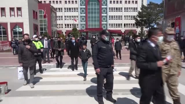 Erciş'te Yaya Önceliği Kırmızı Çizgimizdir etkinliği düzenlendi