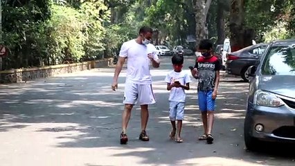 Sohail Khan With Son Yohan Khan Snapped At Bandra