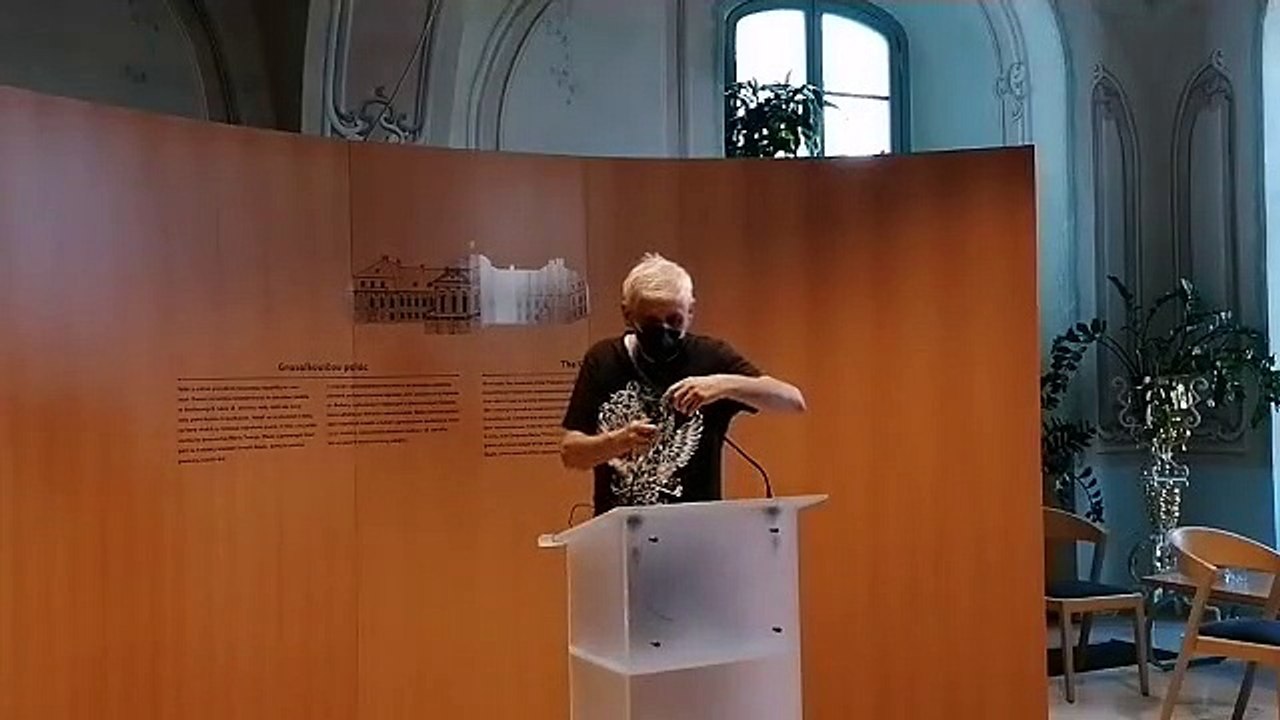 ZÁZNAM: Vyjadrenie E. Hegera a I. Matoviča v Prezidentskom paláci