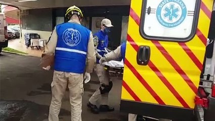 Rapaz fica ferido ao sofrer queda na Av. Brasil