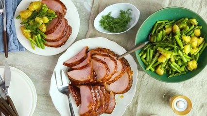 Apricot-Glazed Ham With Potatoes and Asparagus