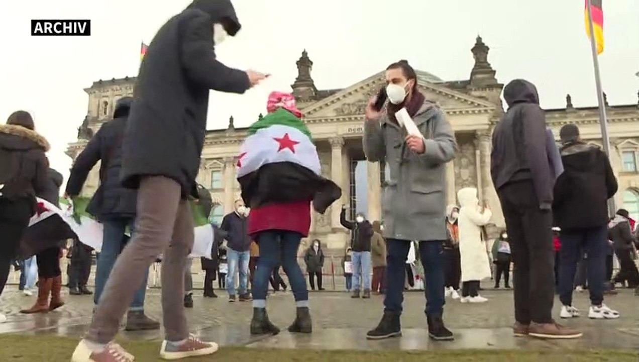 Wegen Bedrohungen: Aus Syrien Geflüchteter zieht Bundestagskandidatur zurück