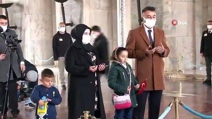 Babasıyla kardan Anıtkabir yapan Hira, Anıtkabir'i ziyaret etti: "Aynı hayallerimdeki gibiymiş"