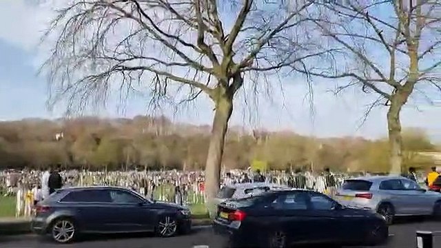 Crowds in Sheffield park on hottest day of the year