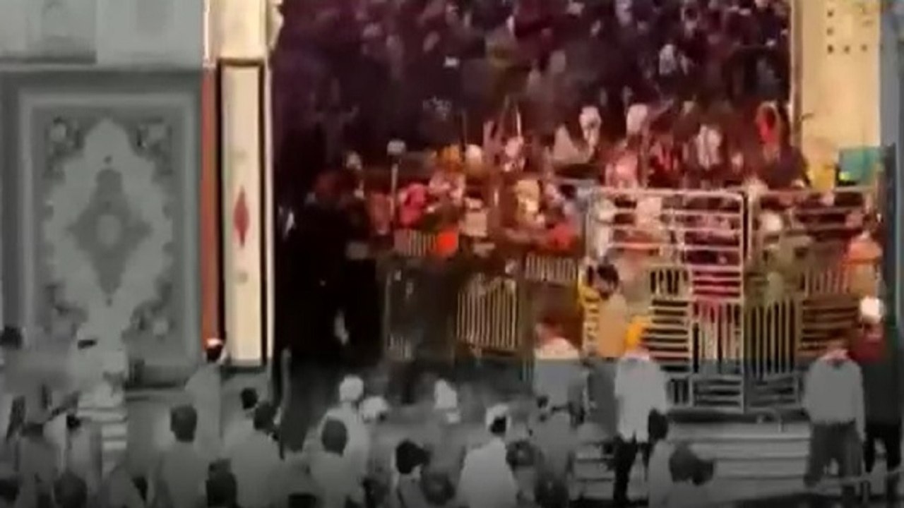 Nanded: Sword-wielding mob attacks cops at gurdwara