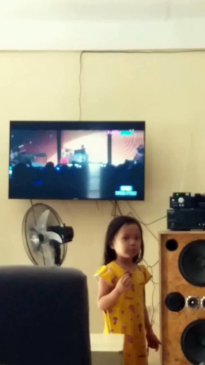 Di maayos na video sa paramore