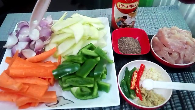 ৩ টি সবজি দিয়ে চিকেন চাইনিজ ভেজিটেবল রান্না Bangladeshi Chinese Vegetables Recipe | Vegetables