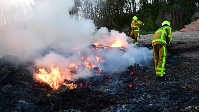 Feu de verse Etang sur Arroux