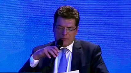 Doadores comprometem US$ 6,4 bi em ajuda aos sírios