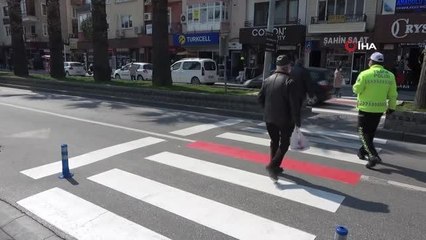 Çanakkale'de yaya geçitlerine 'kırmızı çizgi' uygulaması