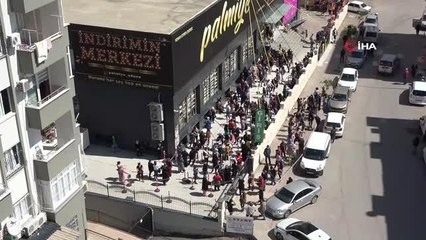 Turuncuya dönen Adana'da tabak-çanak koronayı unutturdu