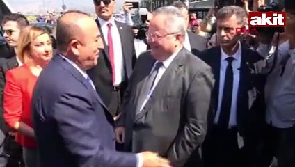 Yunan Bakan Türk jetlerinin sesini duyunca panikledi