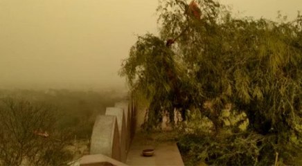 राजस्थान में धूलभरी आंधी, आगामी 24 घंटे में इन 10 जिलों में 50 किमी की गति से आ सकता है अंधड़