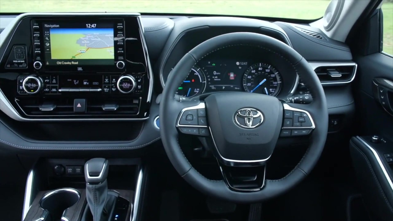 Der neue Toyota Highlander - Maßgeschneidertes Zubehör für Alltag und Urlaub