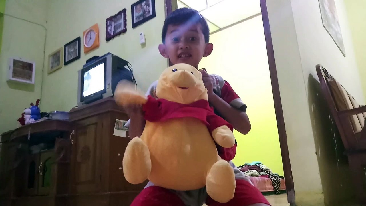 Boneka The Pooh dimainin baru dilempar 19 Februari 2019