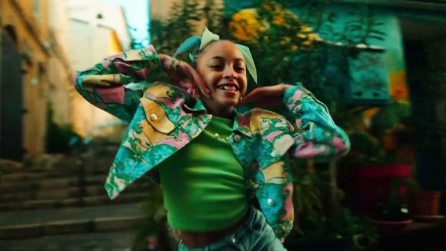 Kendji Girac - Bebeto (en duo avec Soolking) (Clip officiel)