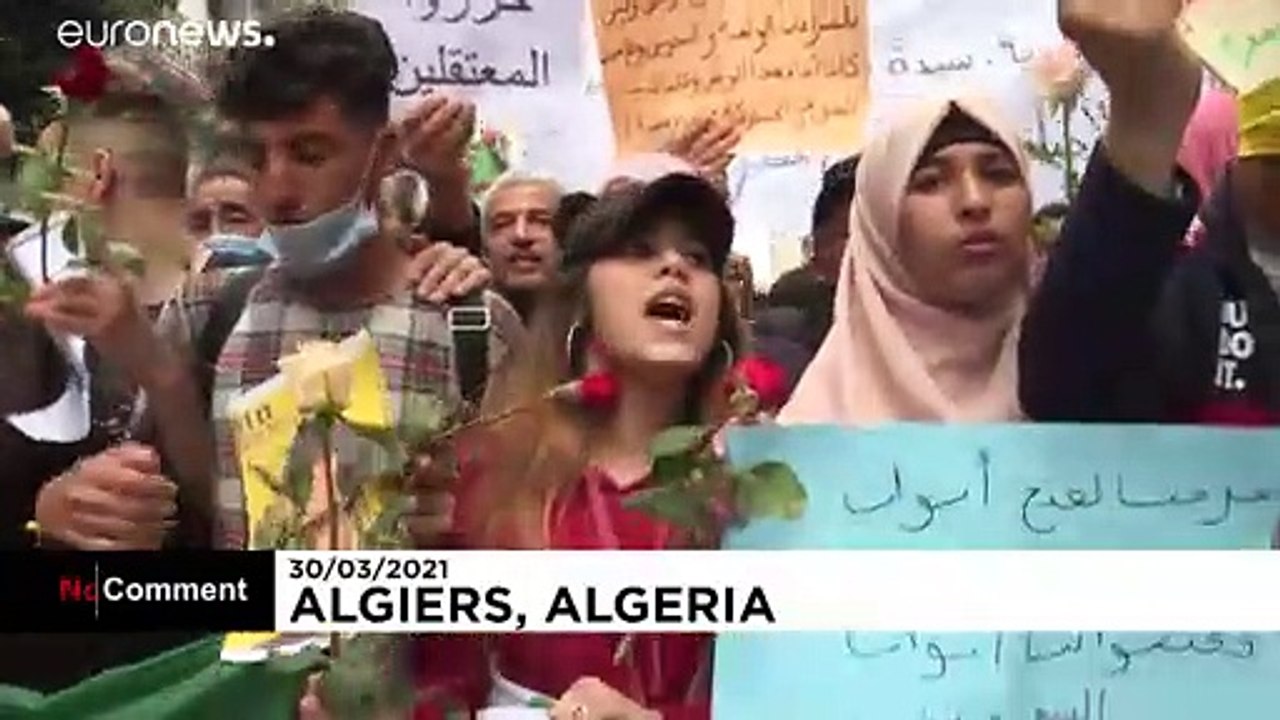 Protesters march for prisoners of conscience in Algeria