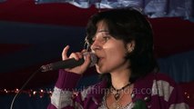 Kumaoni singer Khushi Joshi sings at cultural night _ Pangu, Uttarakhand