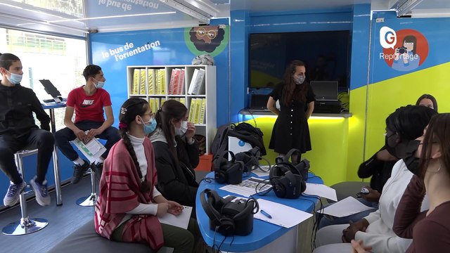 Reportage - Le bus de l'orientation s'arrête au collège Vercors à Grenoble
