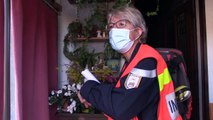 Covid-19: dans les Hautes-Alpes, les pompiers vaccinent à domicile