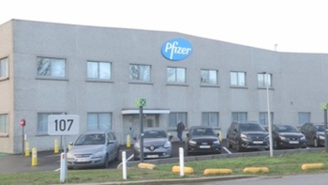 Pfizer-BioNTech dice su vacuna tiene 100 % de efectividad en adolescentes